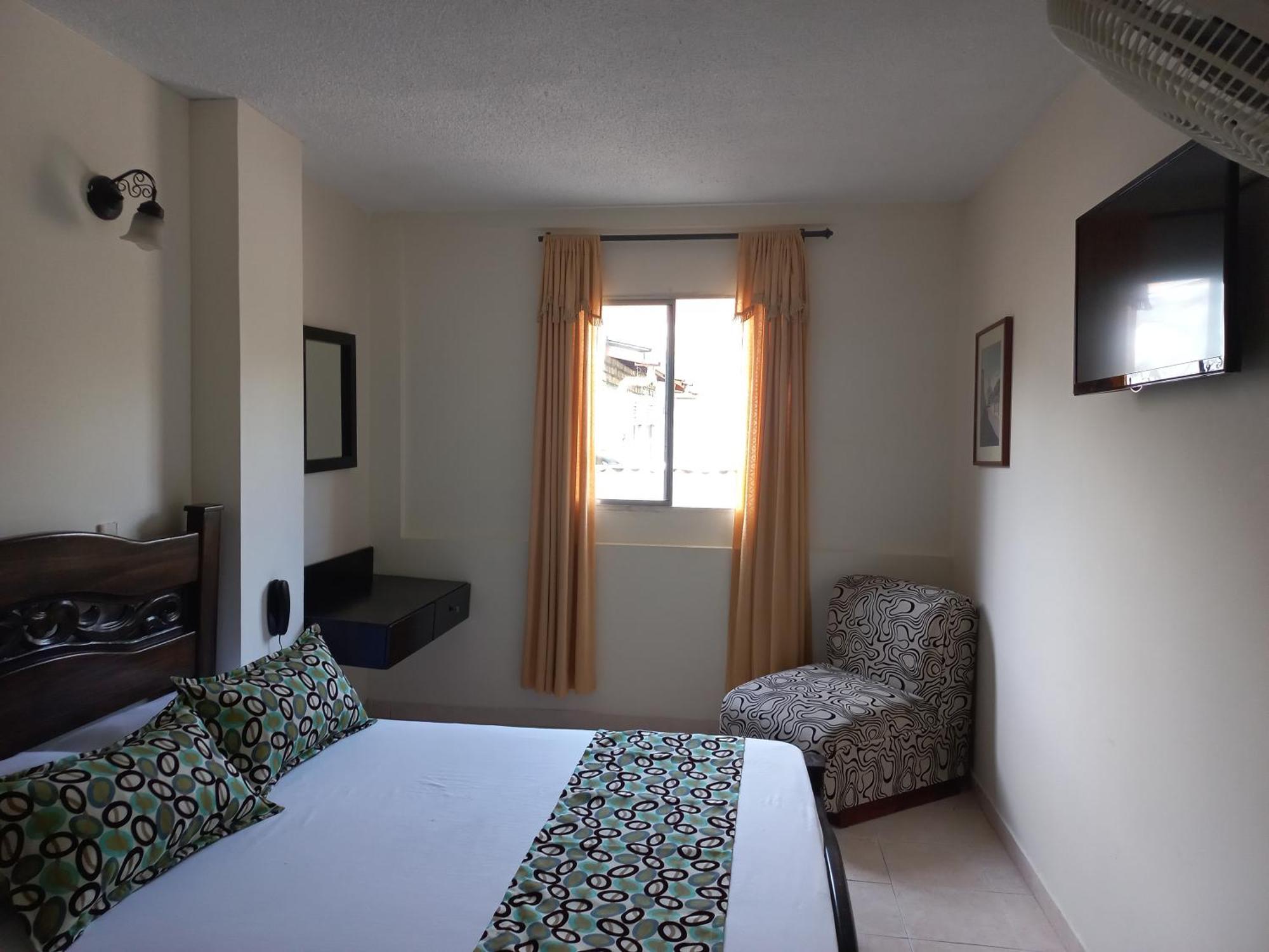 Hotel Los Tunjos Pereira Luaran gambar